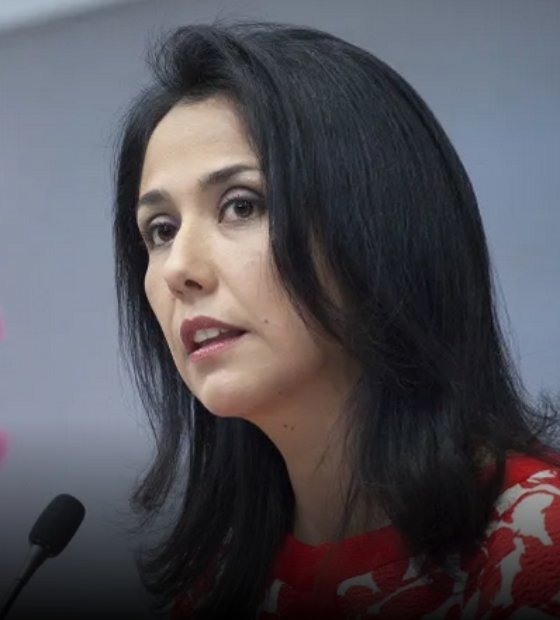 nadineheredia.jpg