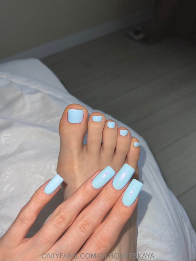 U (70).jpg