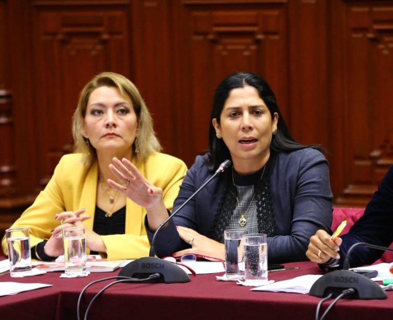 ursulaletona6.jpg