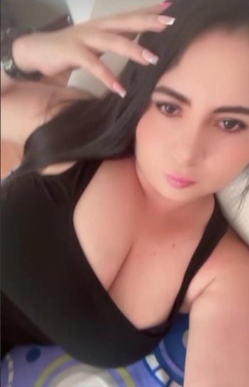anahi.jpg
